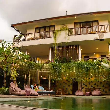 Athaya Ubud