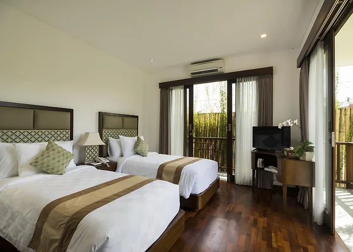 Hotel Athaya 3*